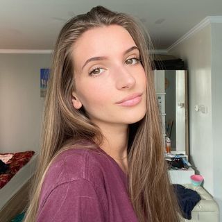 girl from france